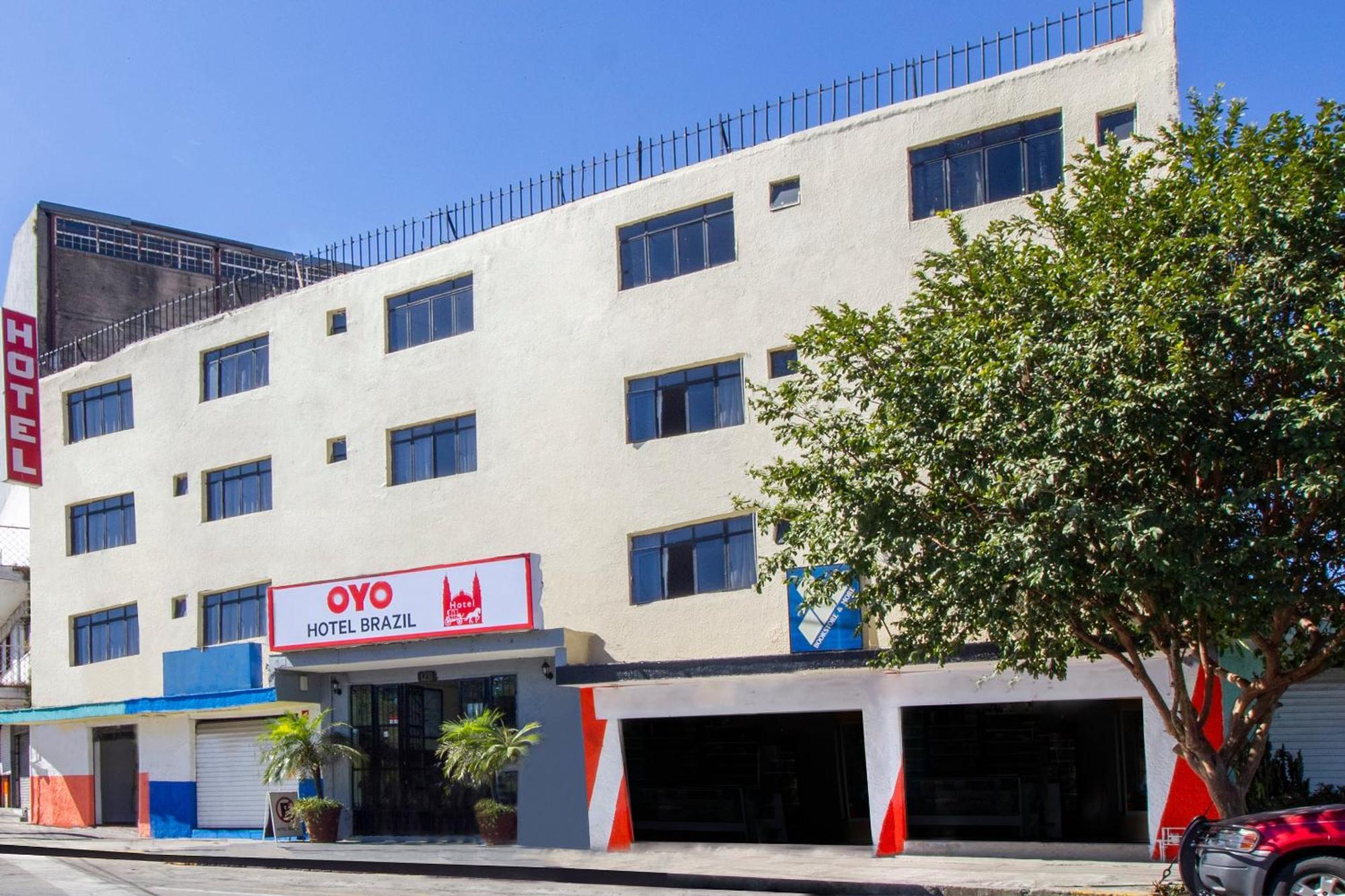 Oyo Hotel Brazil,Guadalajara,Estadio Jalisco Bagian luar foto