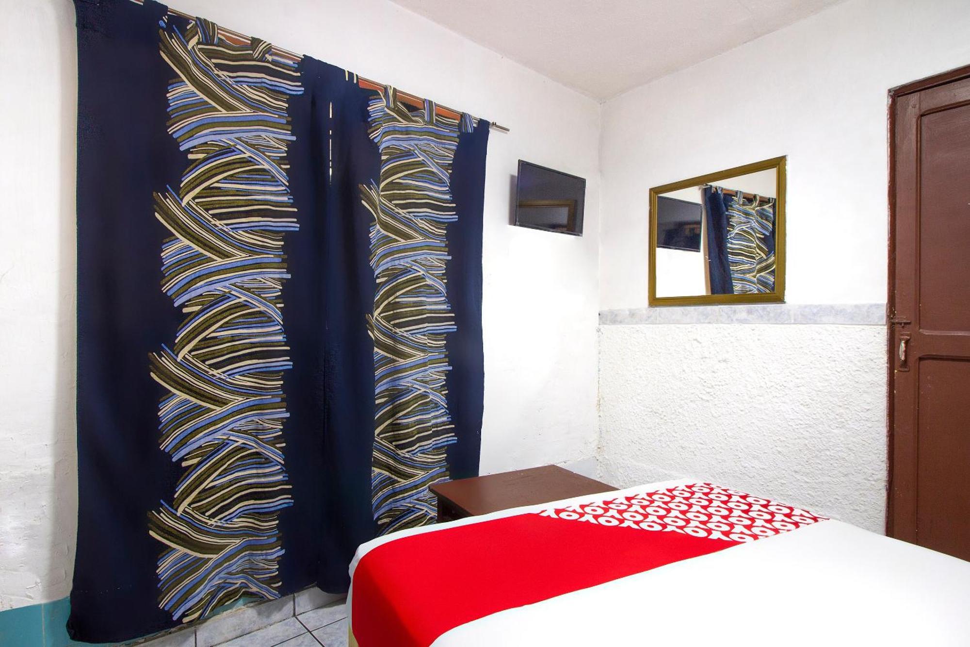 Oyo Hotel Brazil,Guadalajara,Estadio Jalisco Bagian luar foto