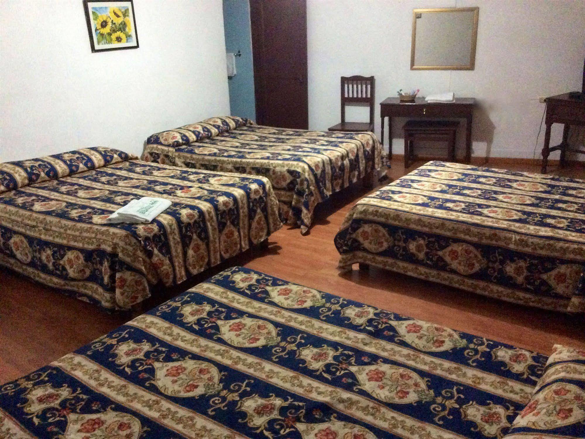 Oyo Hotel Brazil,Guadalajara,Estadio Jalisco Bagian luar foto